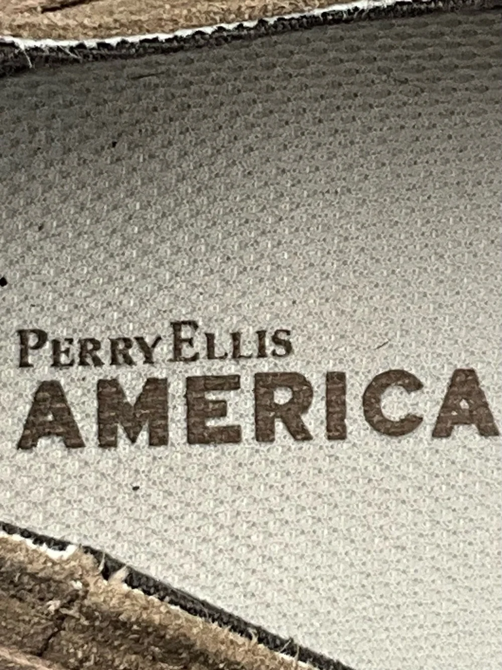 Perry Ellis perry ellis